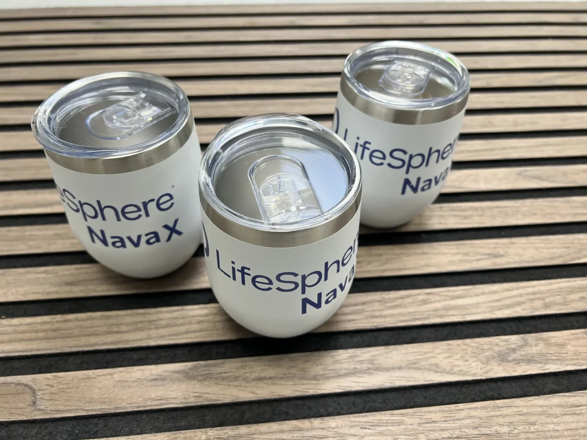 Three LifeSphere Navax white insulated travel tumblers