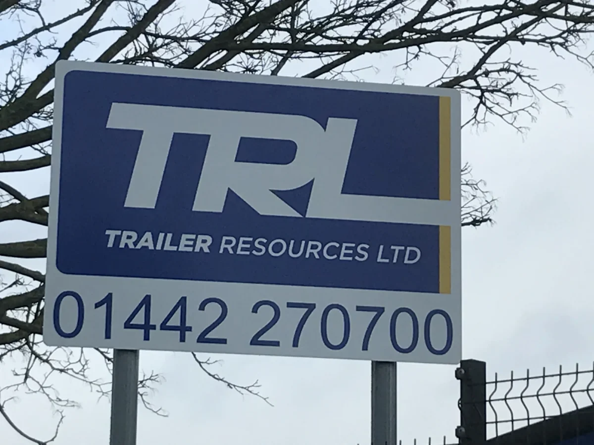 Trailer Resources Ltd sign with telephone number
